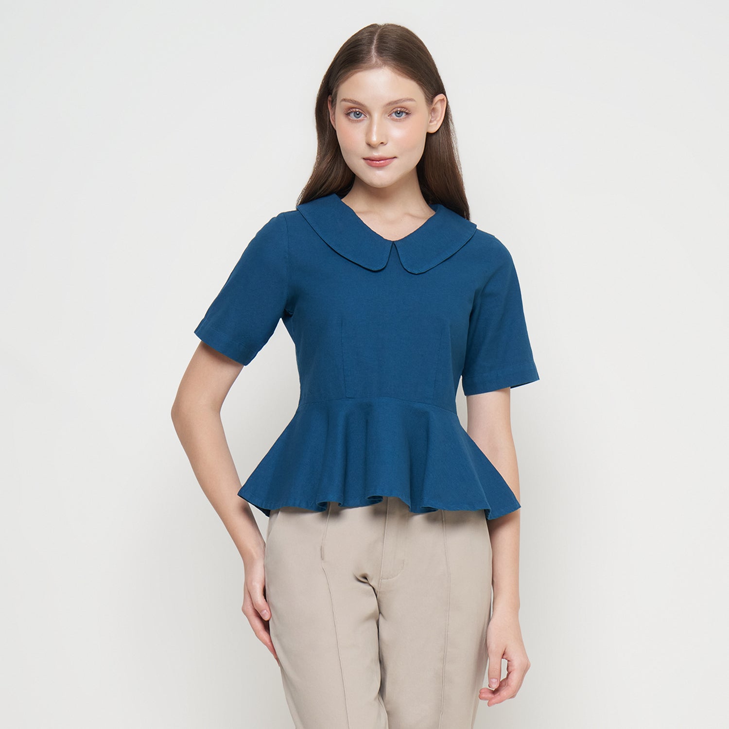 Thea Women’s Shirt